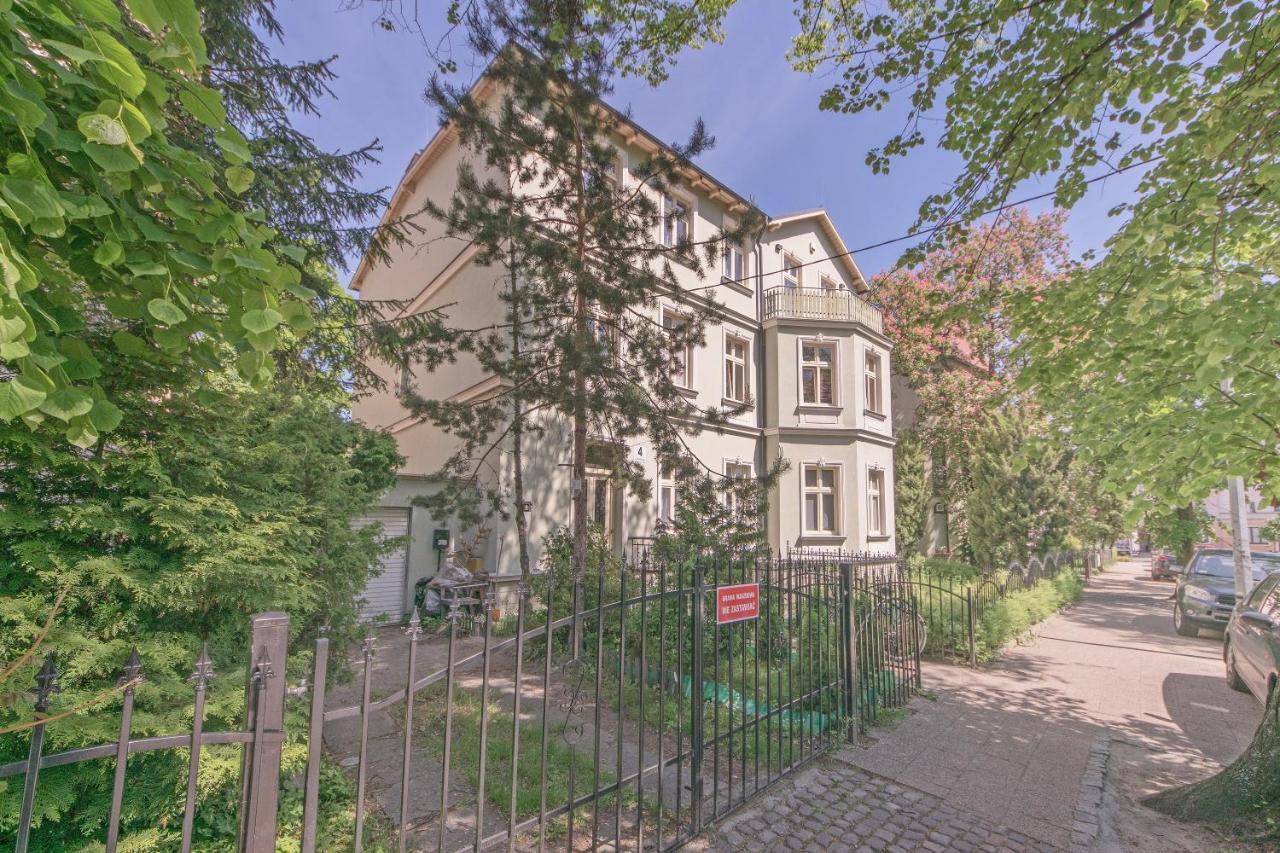 Studio Four - Prywatne Wejscie I Taras W Centrum Sopotu Экстерьер фото